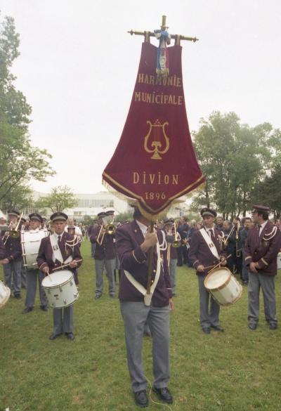 DIVION